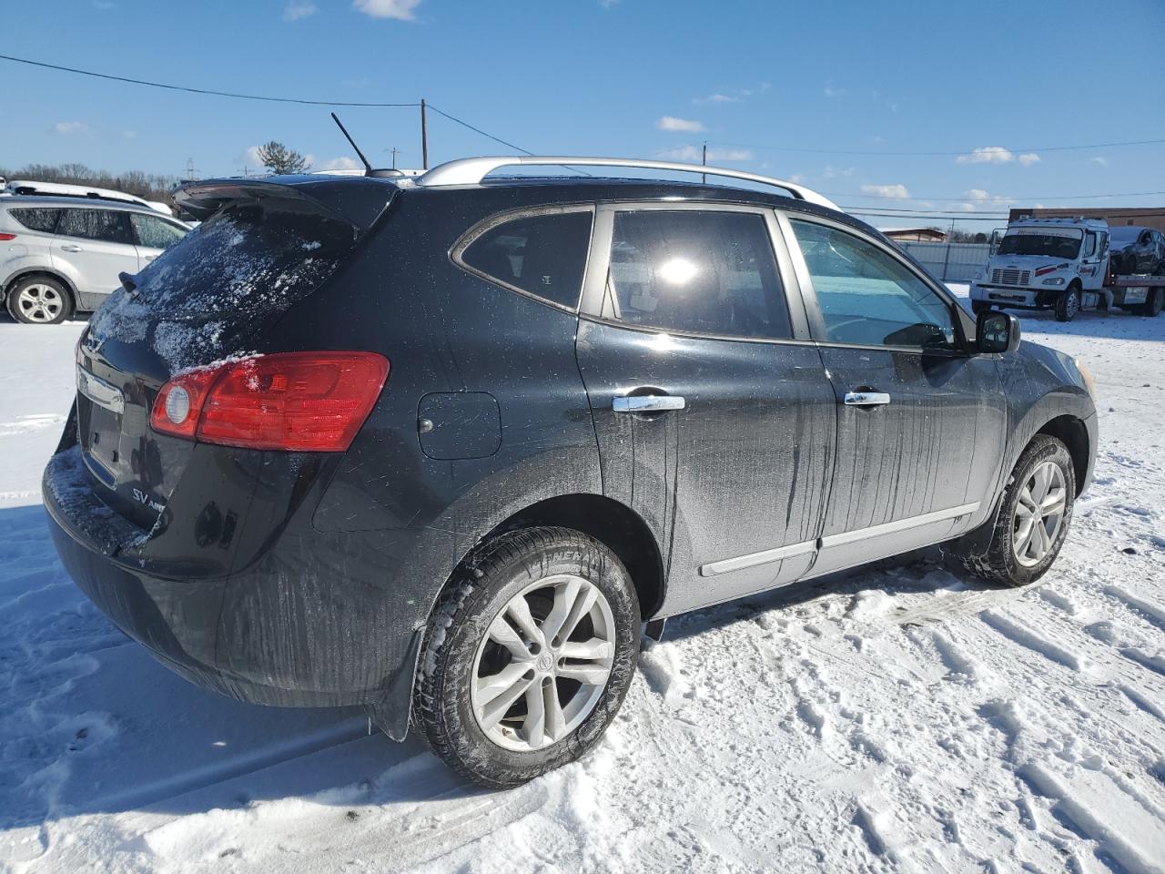 2013 Nissan Rogue - Image 3