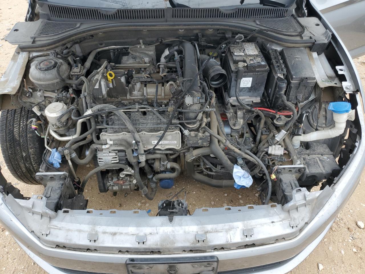 2019 Volkswagen Jetta - Image 11