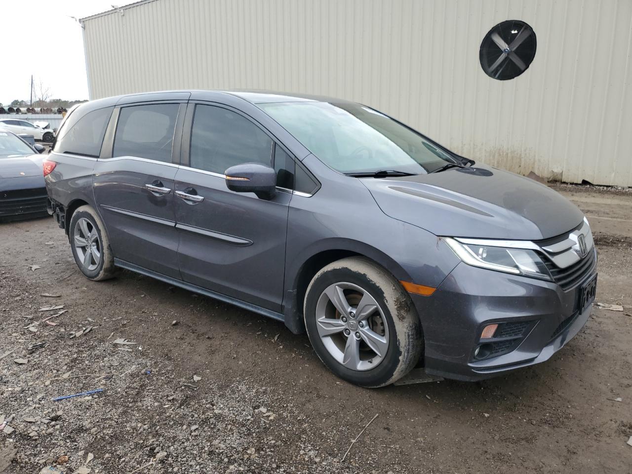 2019 Honda Odyssey - Image 4