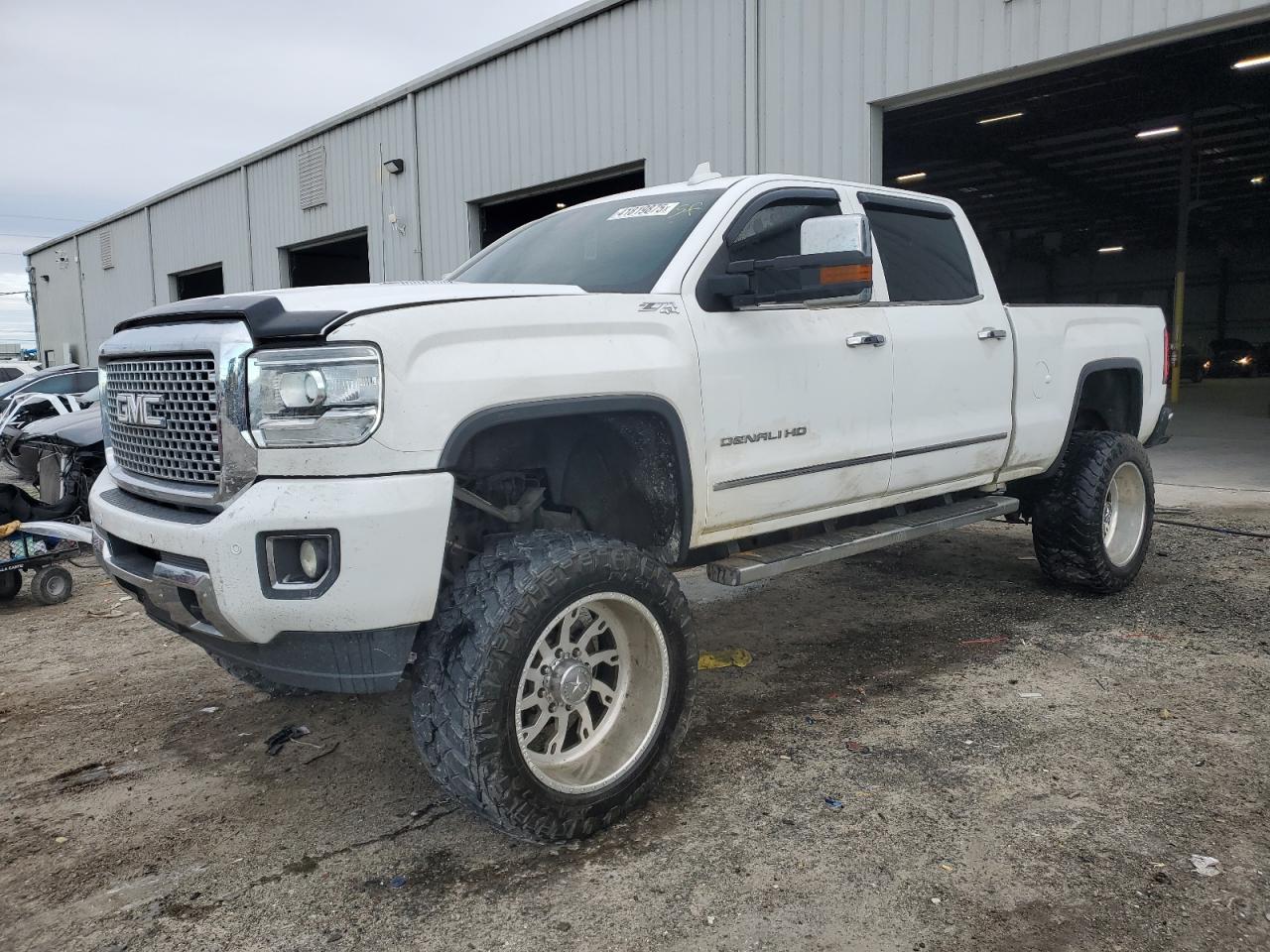 GMC Sierra