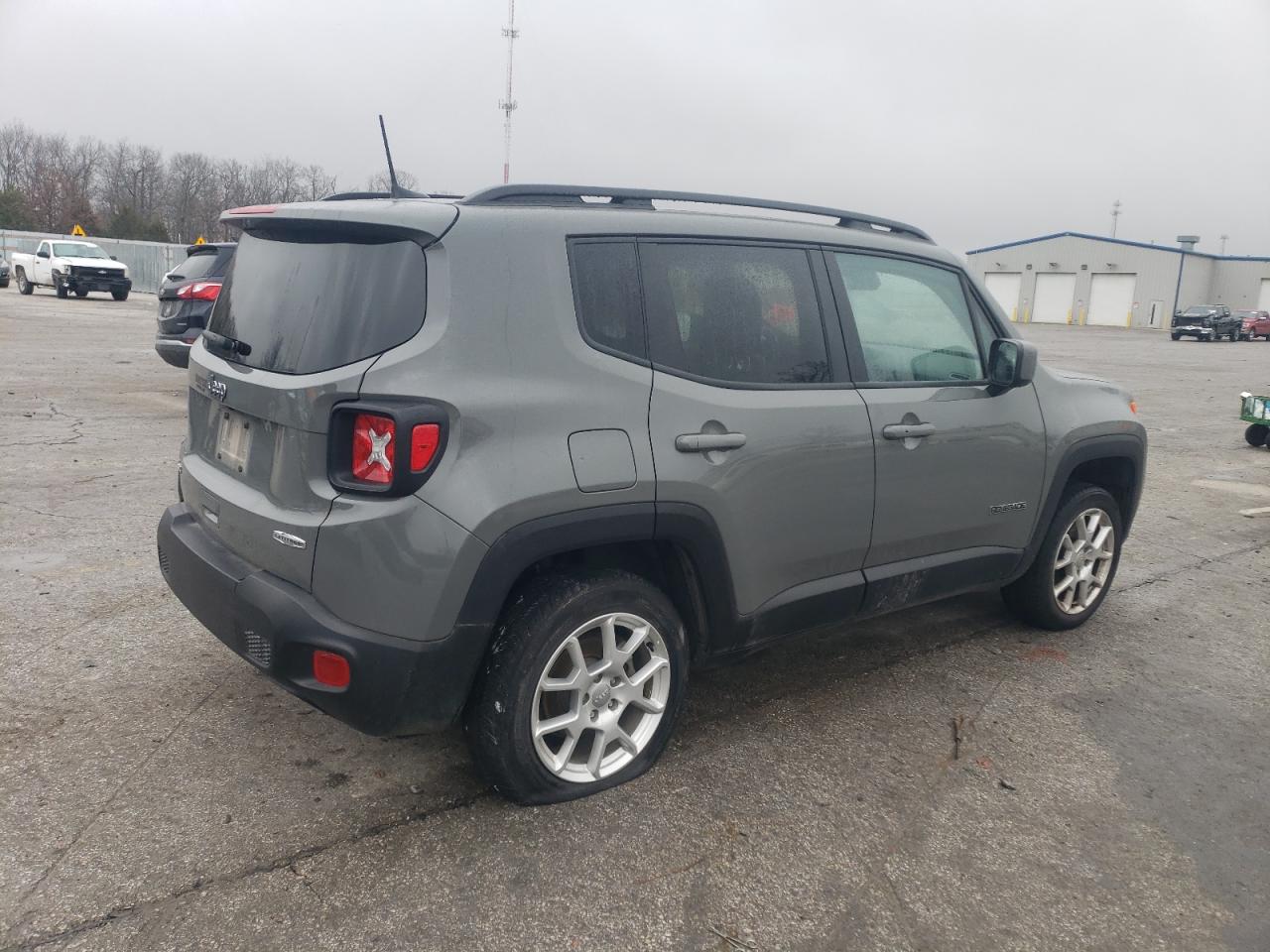 2021 Jeep Renegade - Image 3