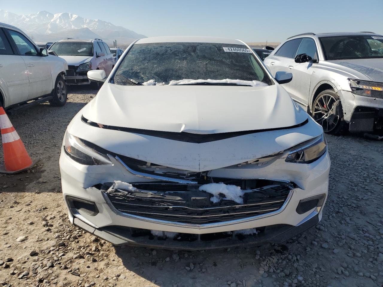 2016 Chevrolet Malibu - Image 5