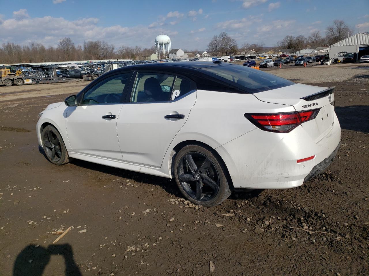 2022 Nissan Sentra - Image 2