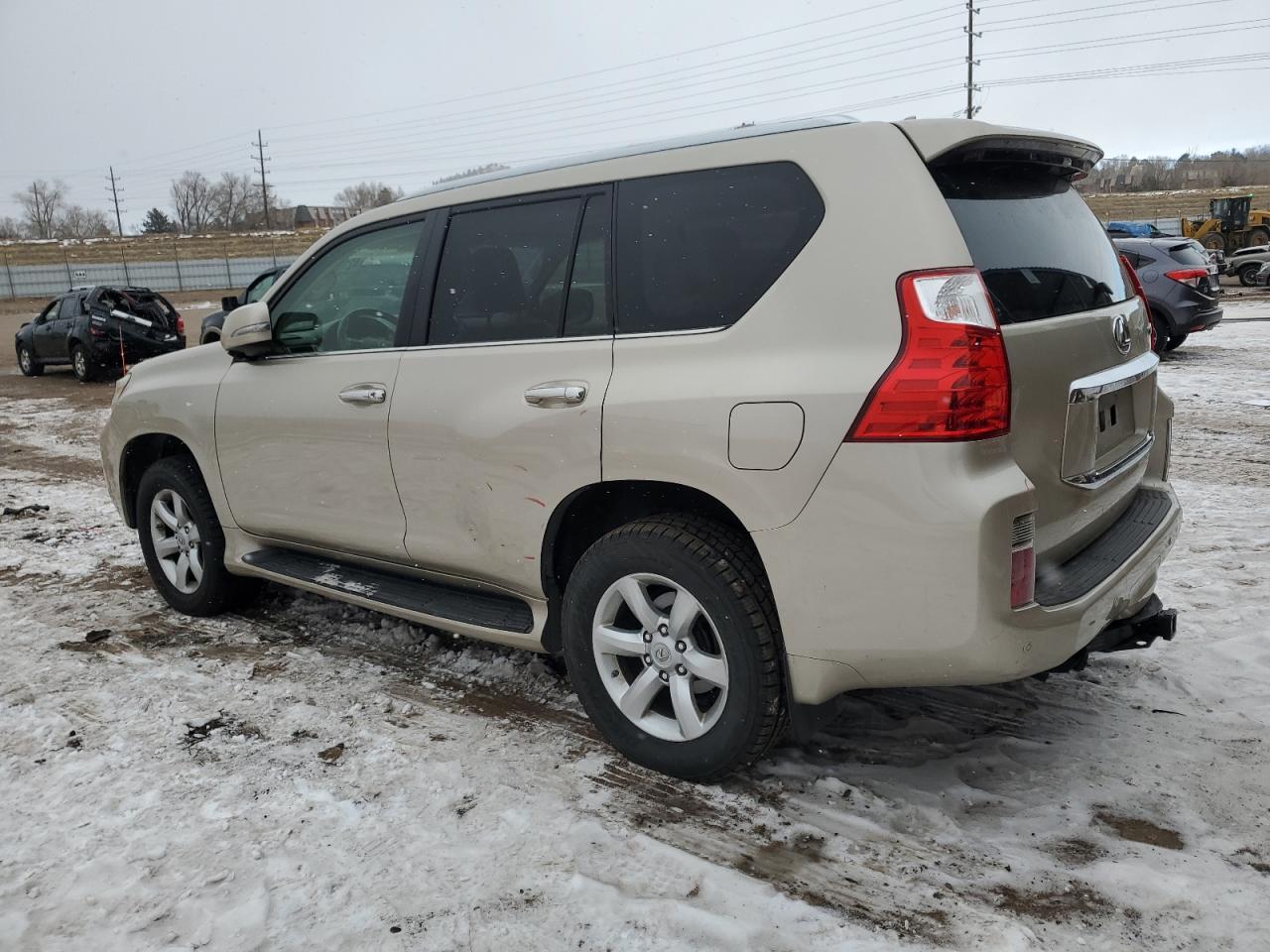 2011 Lexus GX - Image 2