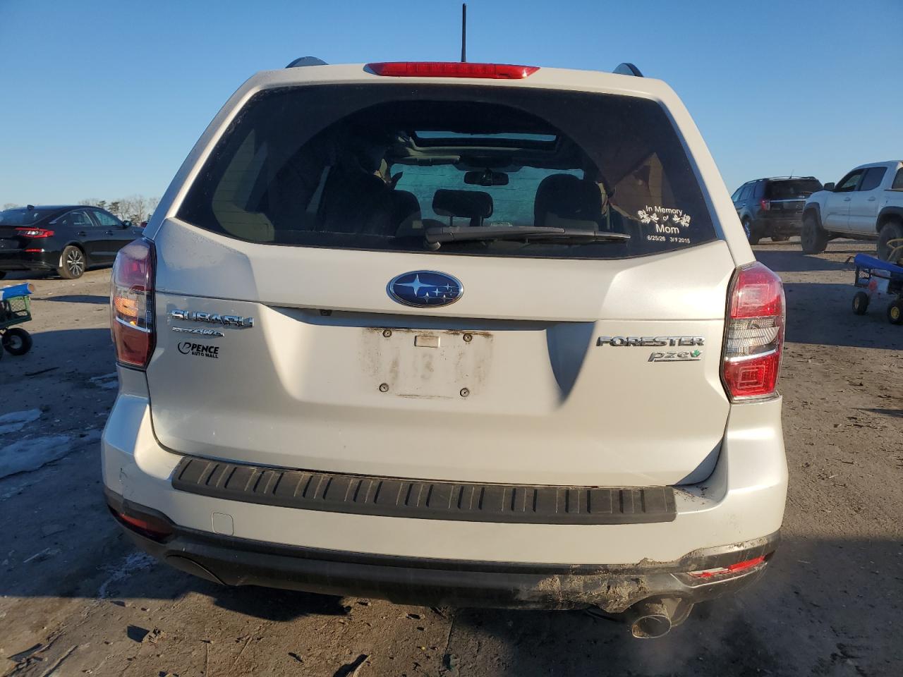 2015 Subaru Forester - Image 6