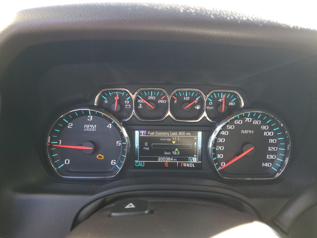 2017 GMC Yukon - Image 9