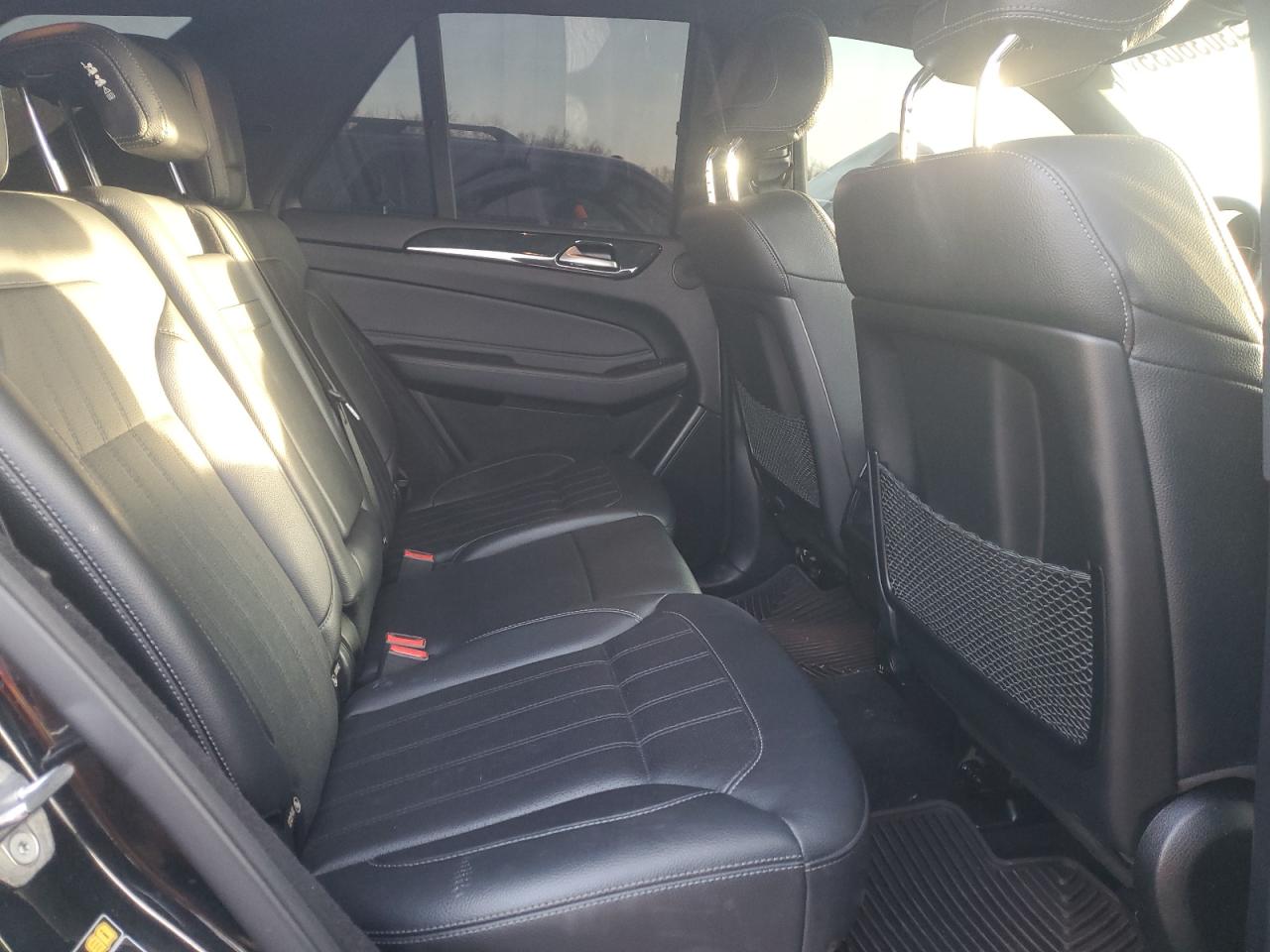 2018 Mercedes-Benz GLE - Image 10