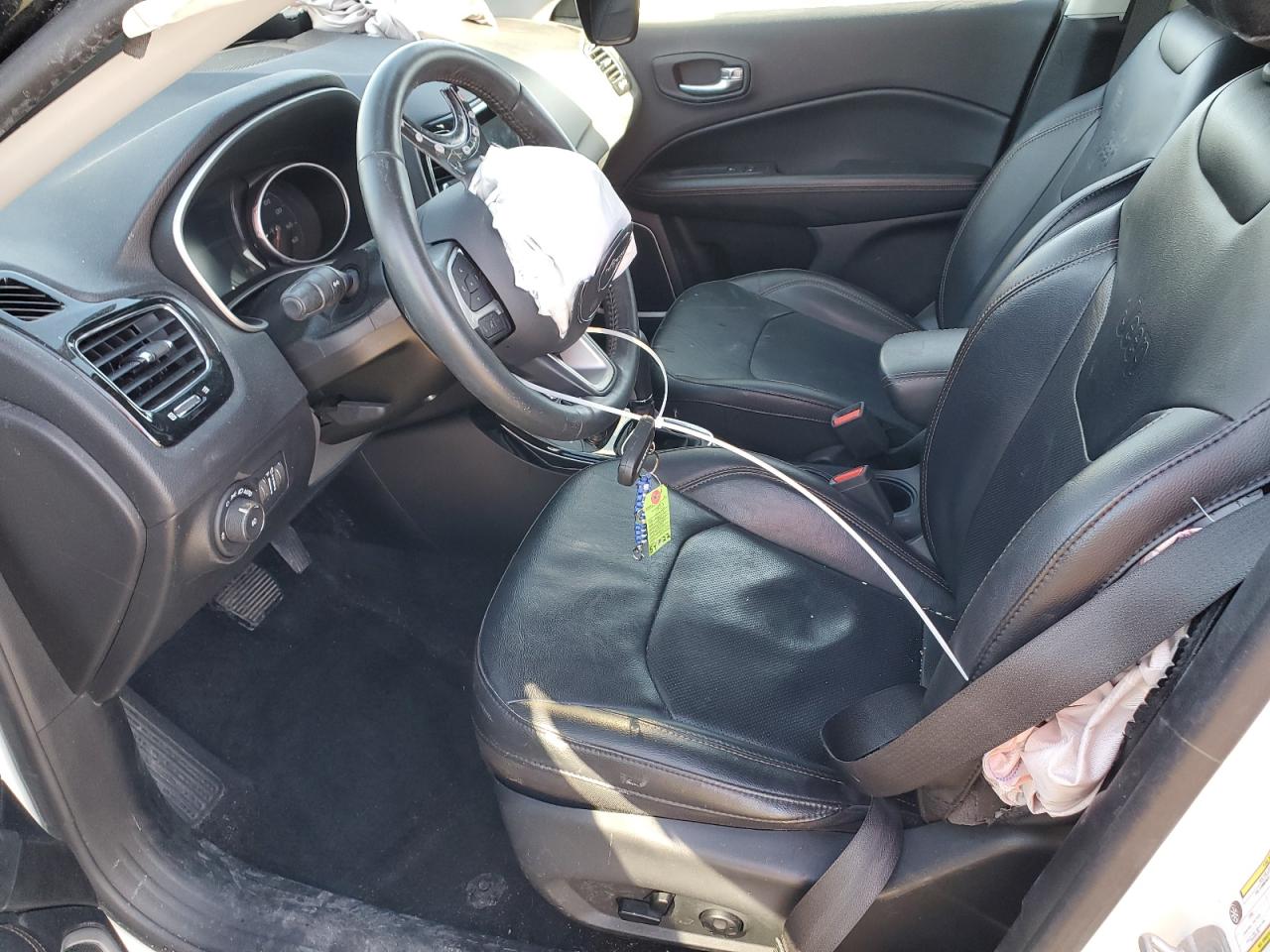 2019 Jeep Compass - Image 7