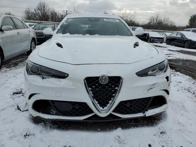  ALFA ROMEO GIULIA 2017 Белы