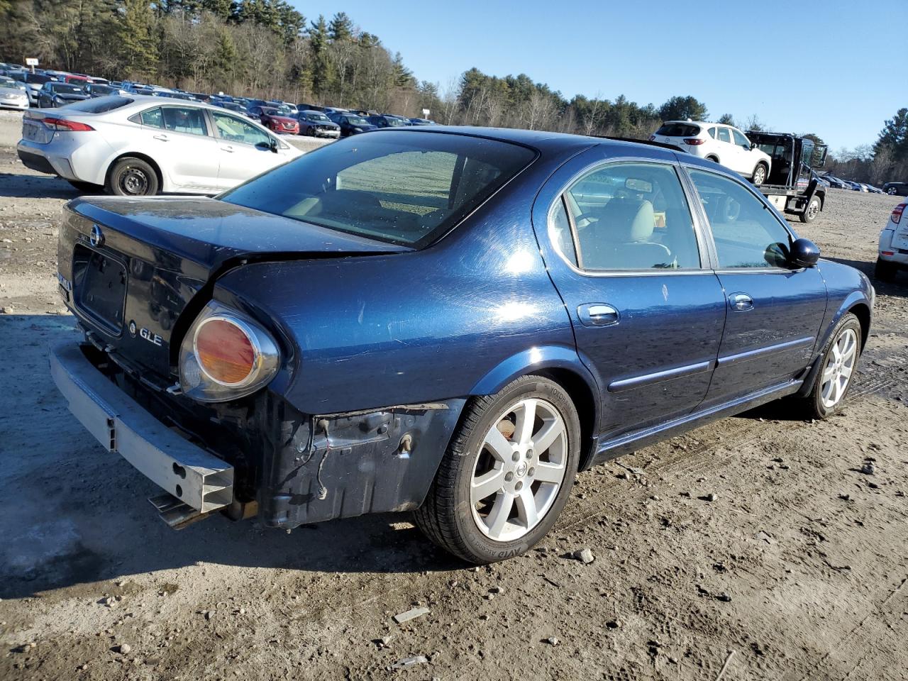 2003 Nissan Maxima - Image 3