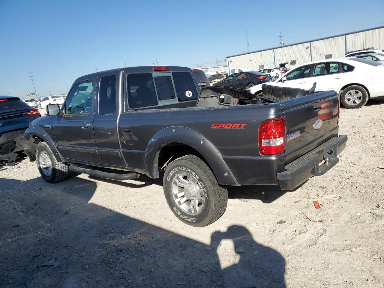 2007 Ford Ranger - Image 2