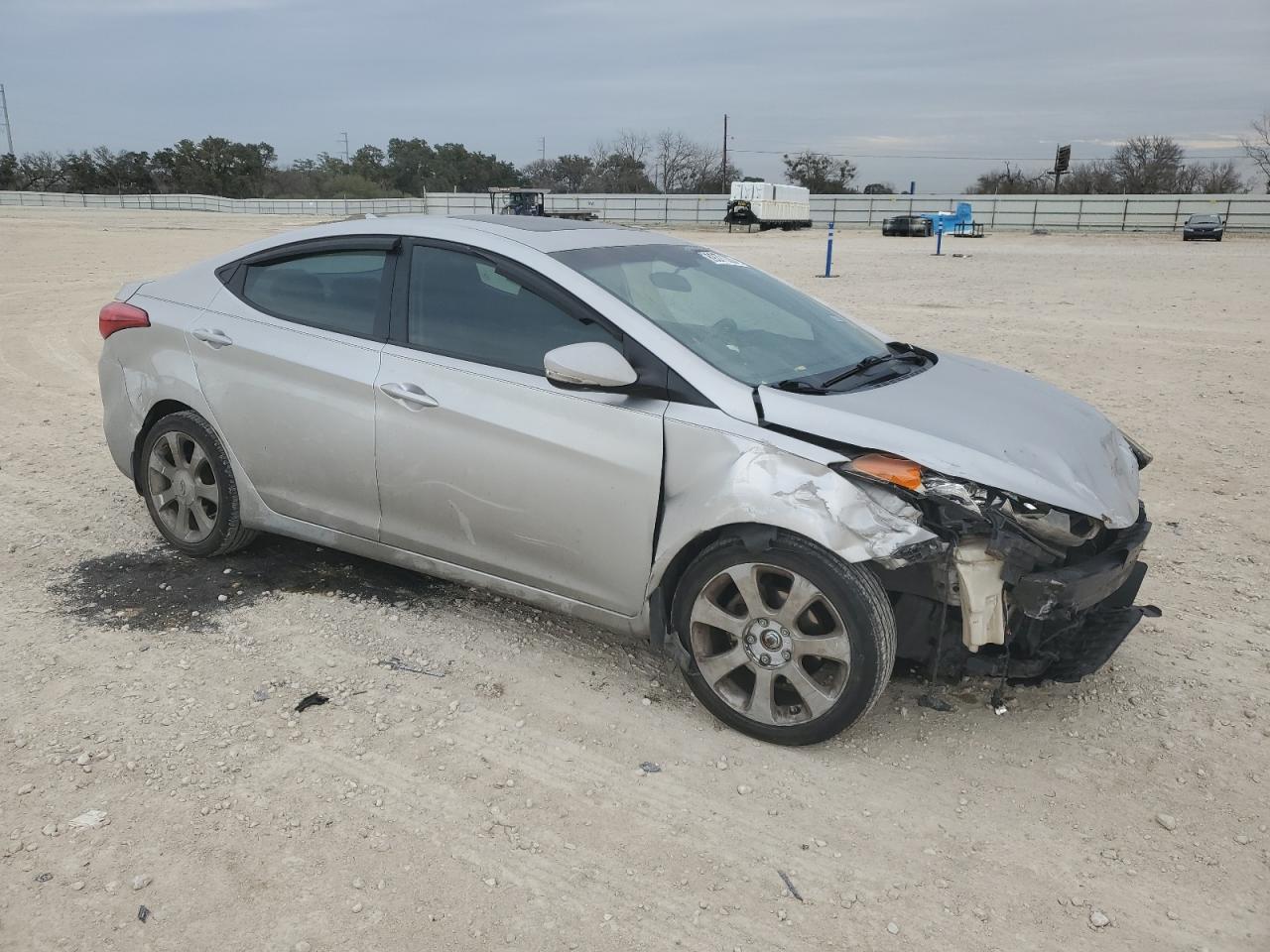 2012 Hyundai Elantra - Image 4