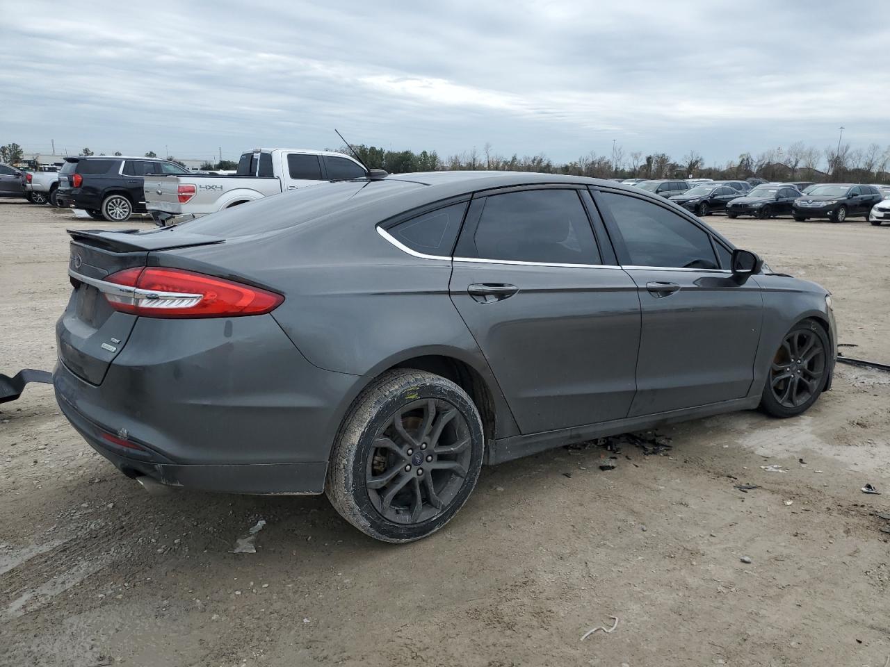 2018 Ford Fusion - Image 3