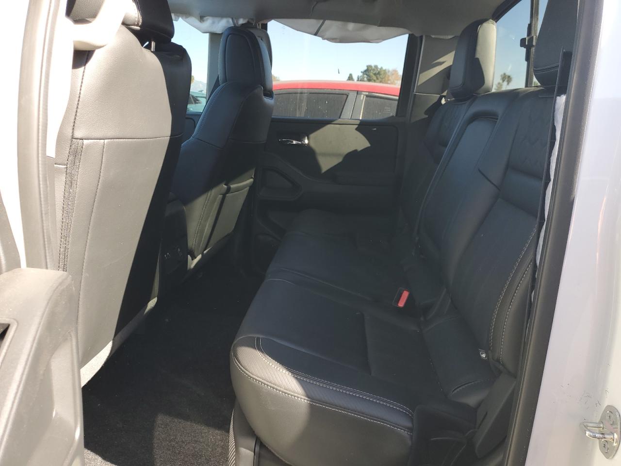 2023 Nissan Navara (Frontier) - Image 10