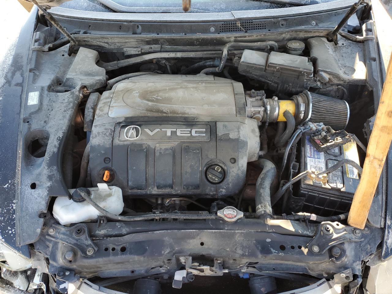 2005 Acura RL - Image 12