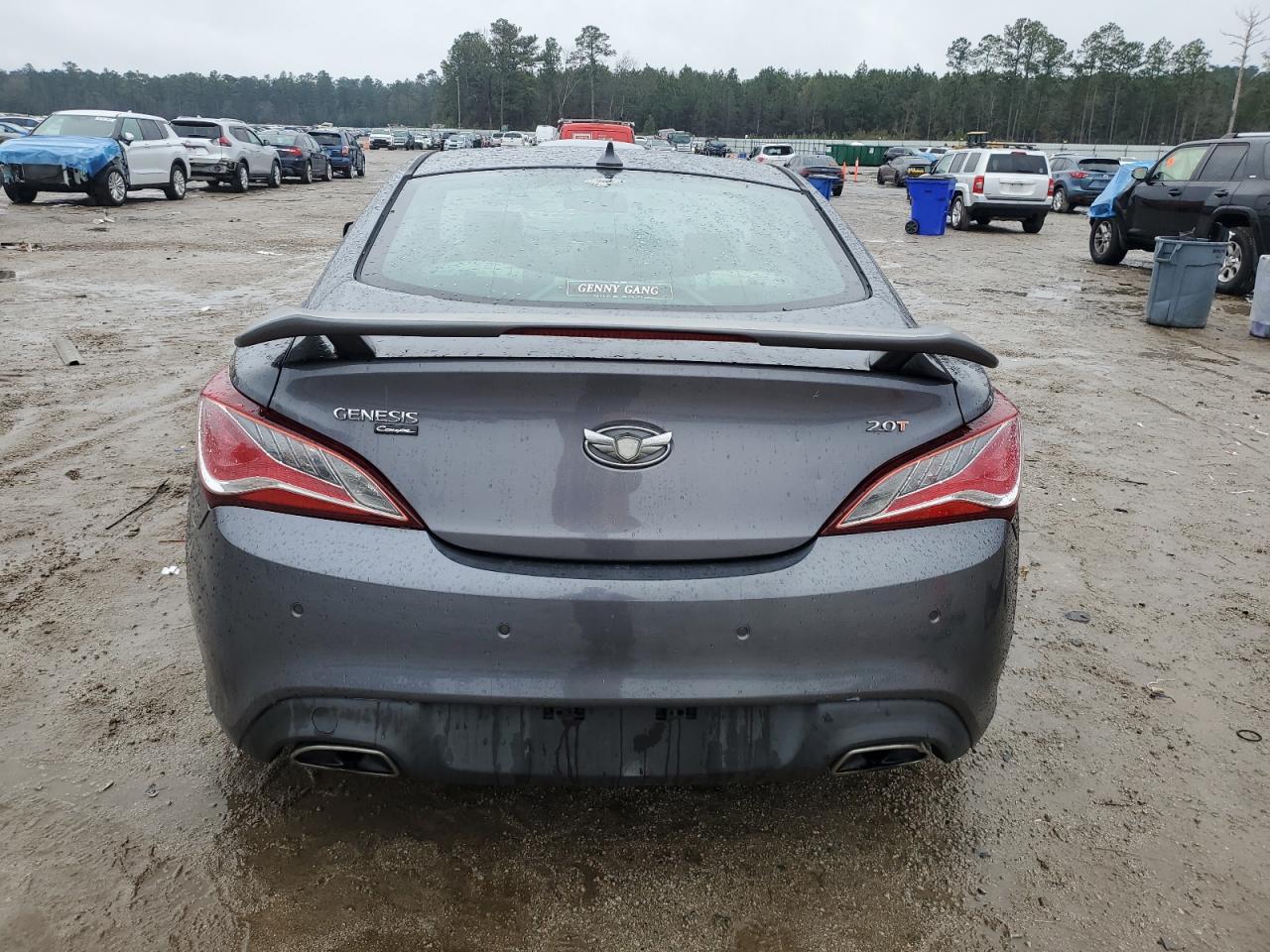 2014 Hyundai Genesis - Image 6
