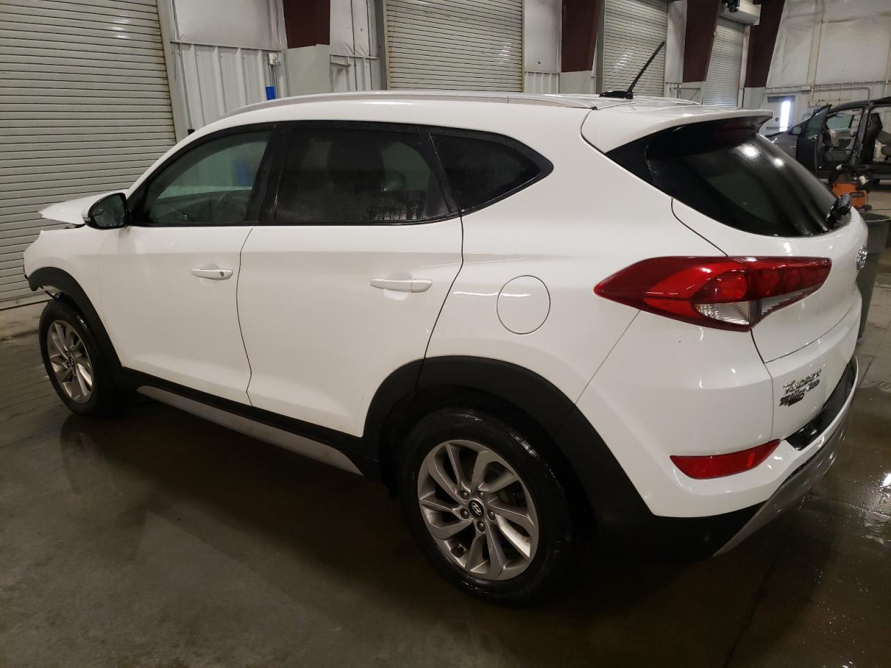 2017 Hyundai Tucson - Image 2