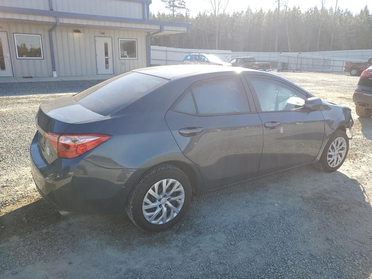 2018 Toyota Corolla - Image 3