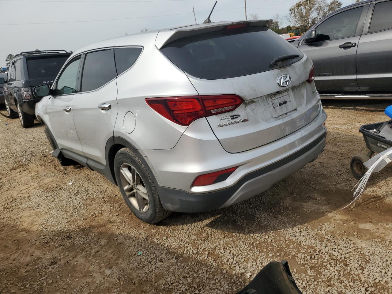 2018 Hyundai Santa Fe - Image 2