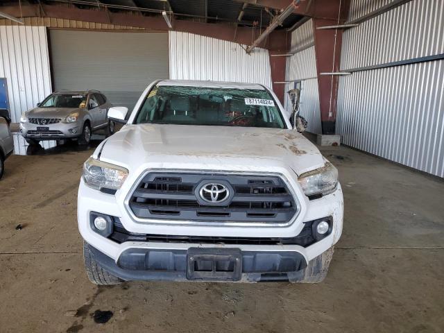  TOYOTA TACOMA 2016 Белы