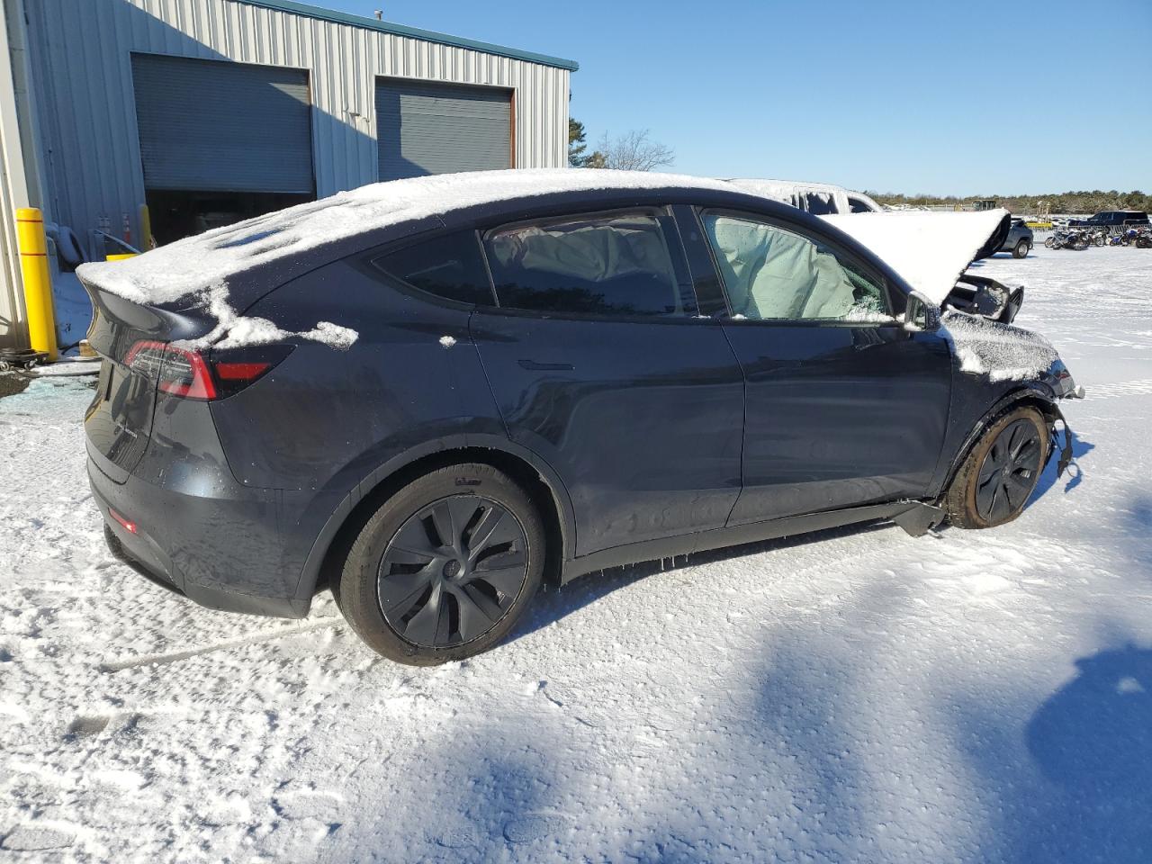 Tesla Model Y 2024 -auction- 2