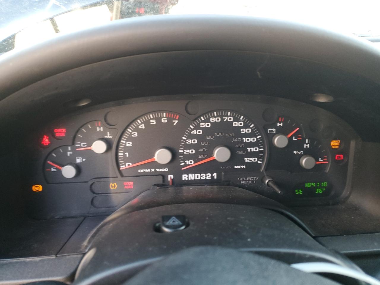 2004 Ford Explorer Xlt VIN: 1FMZU73K34UC37013 Lot: 42126495
