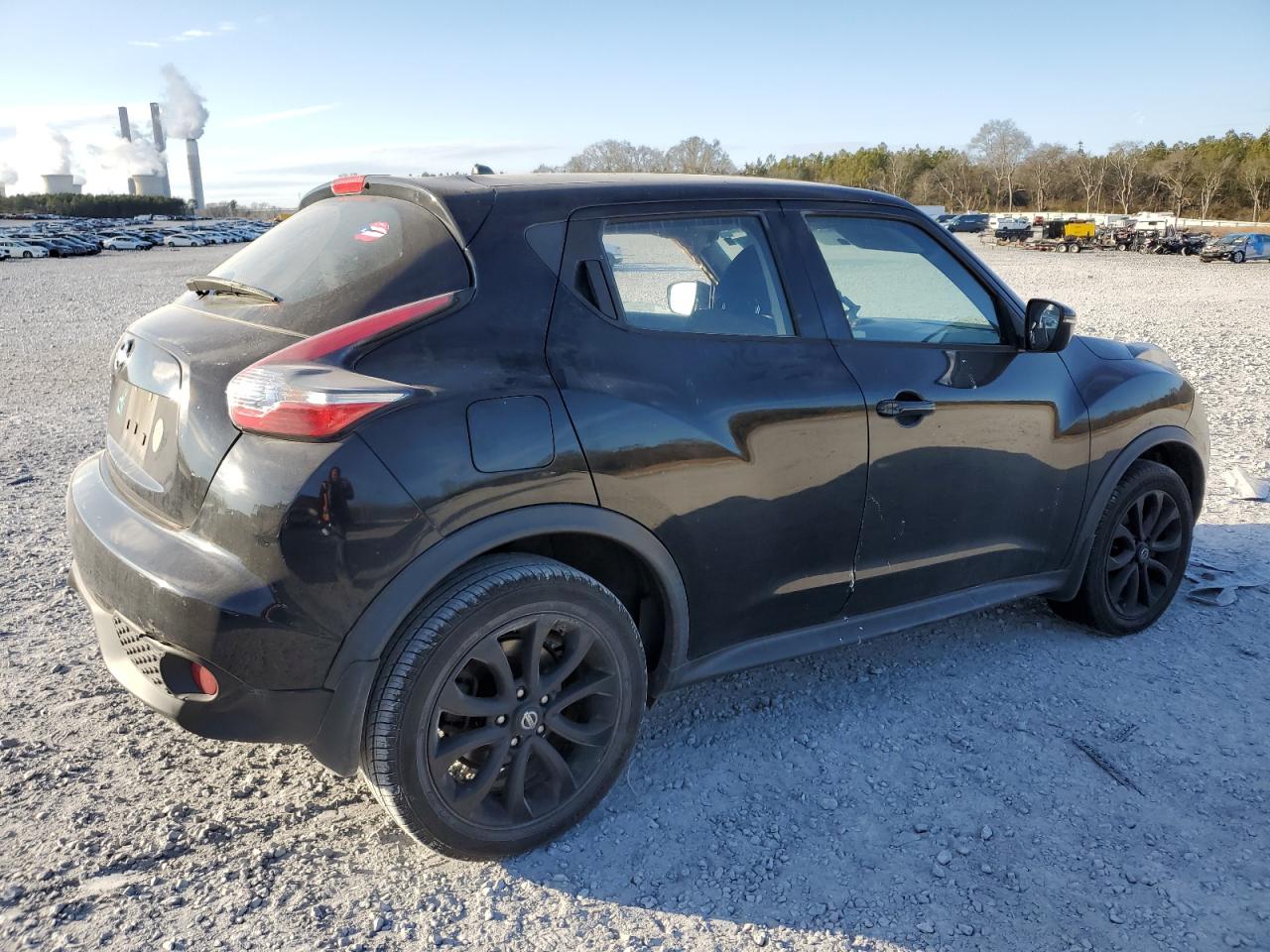 2015 Nissan Juke - Image 3