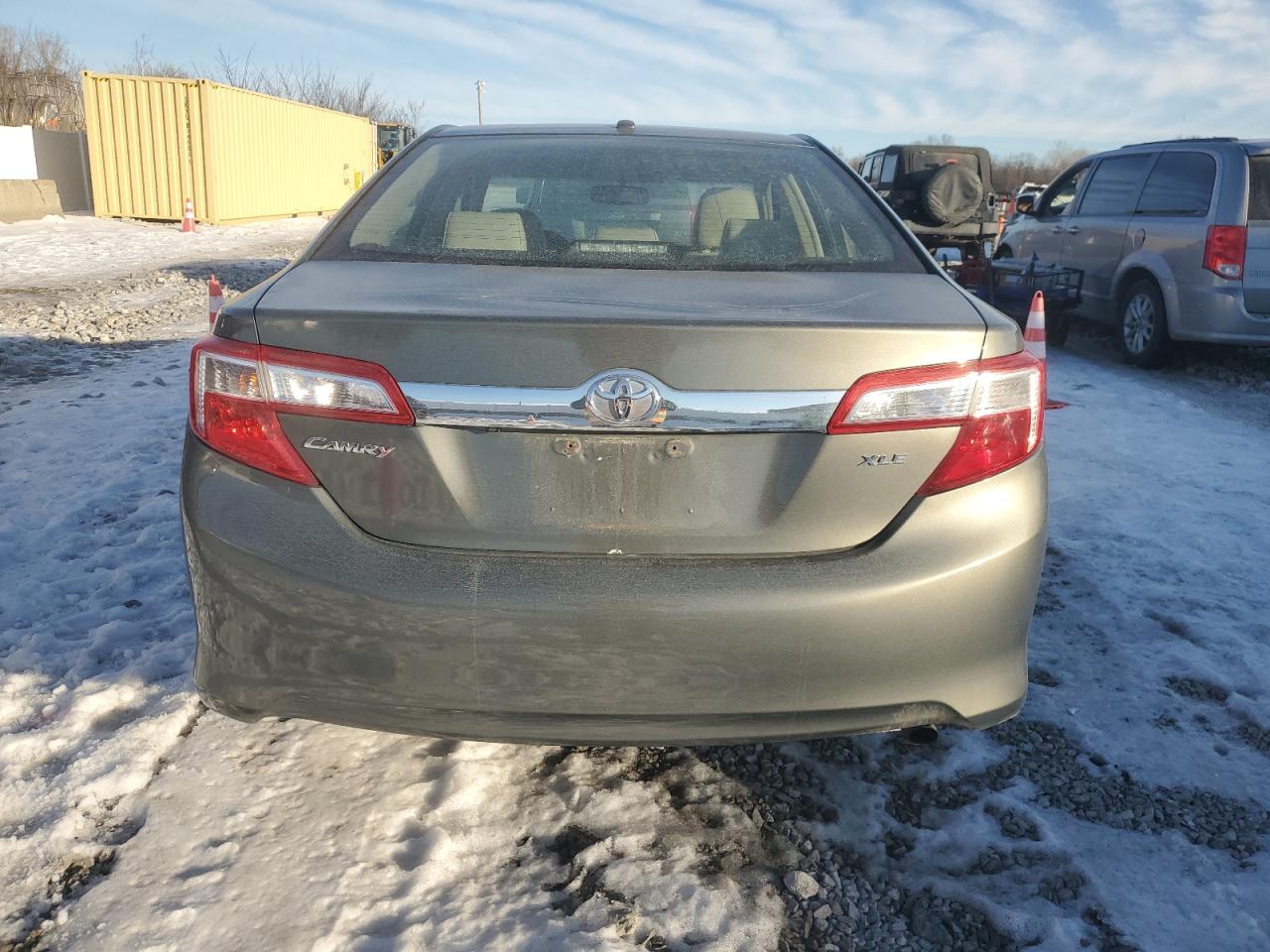 2013 Toyota Camry - Image 6