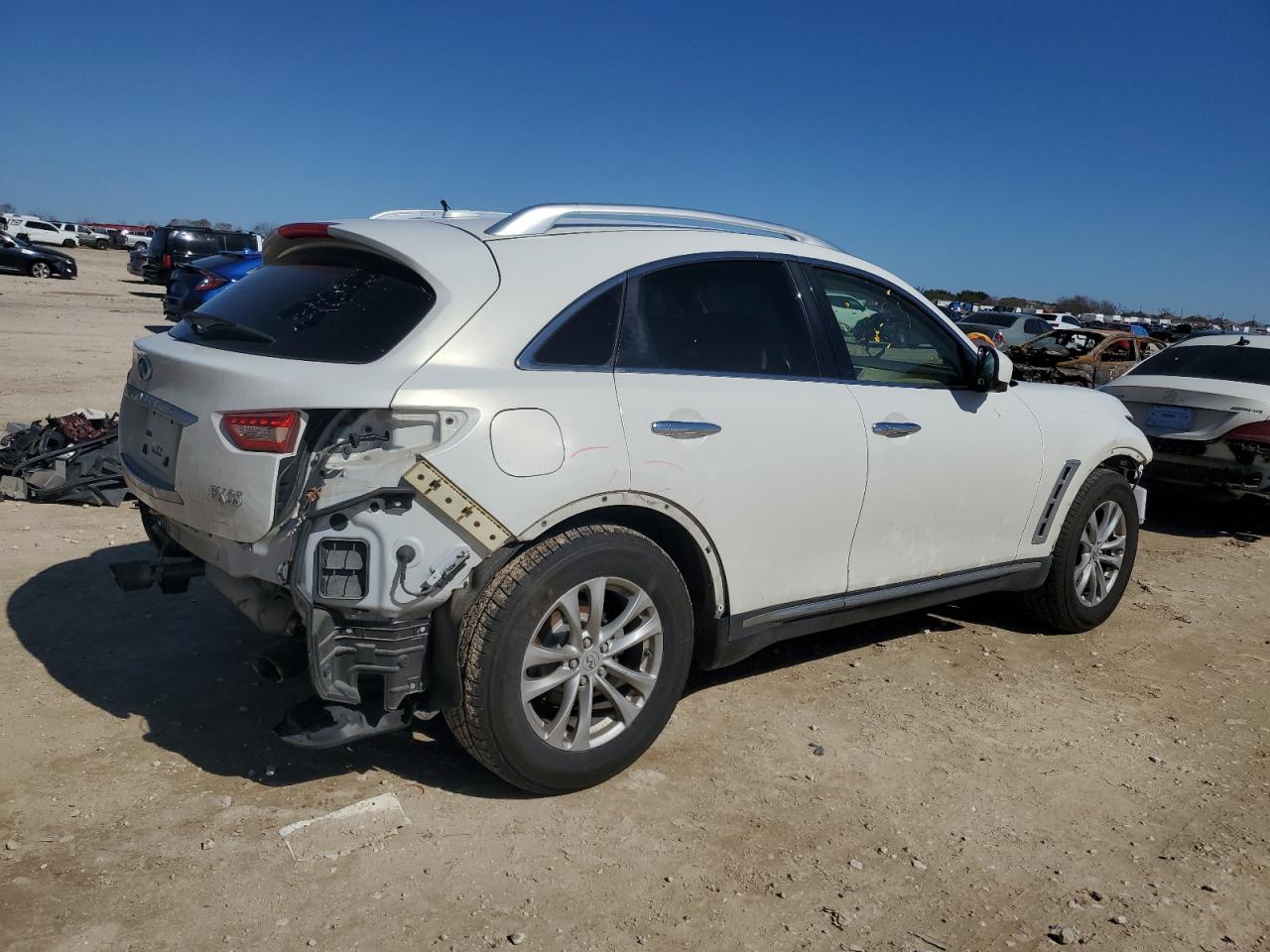 2012 Infiniti FX - Image 3