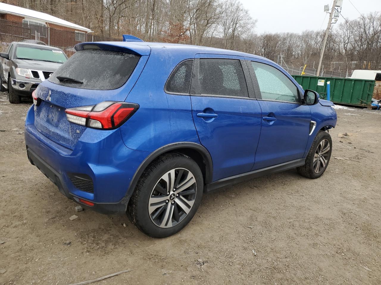 2021 Mitsubishi Outlander - Image 3