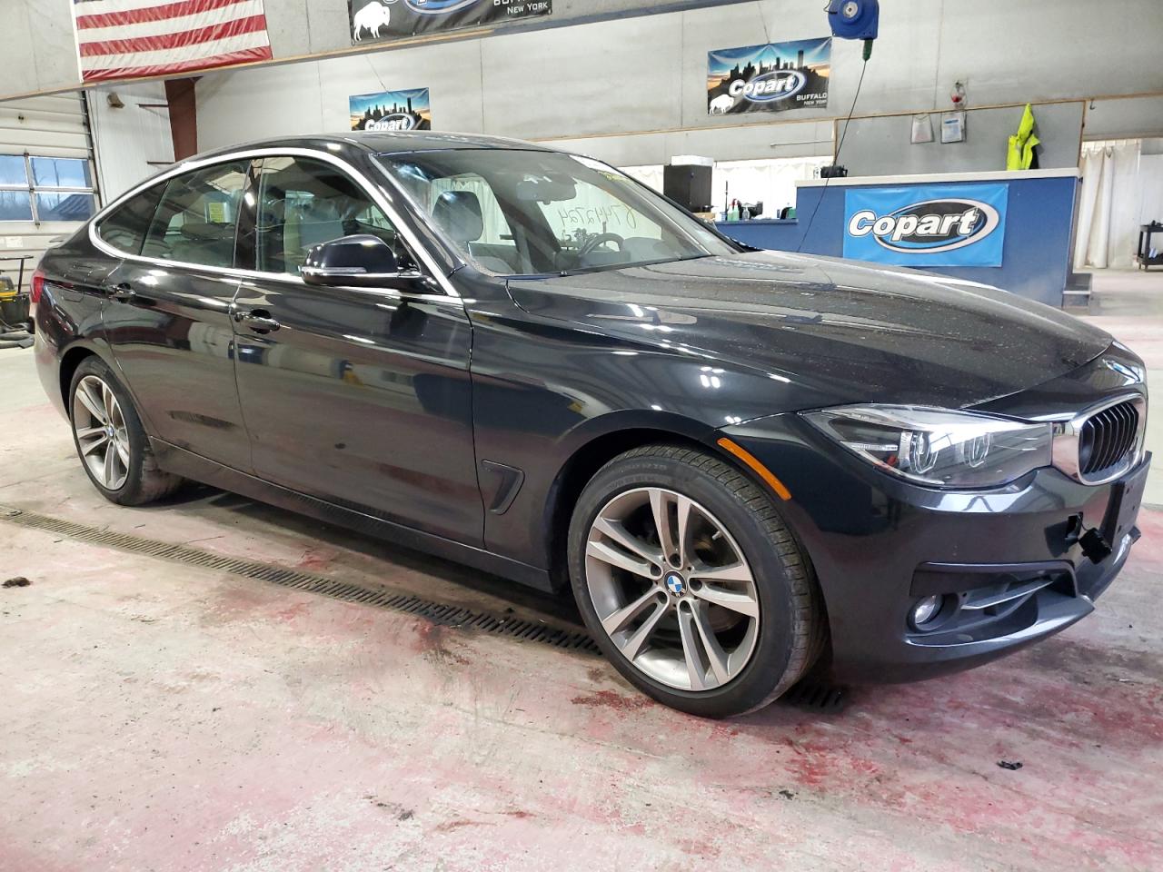 VIN WBA8Z9C58KB220690 2019 BMW 3 SERIES no.4