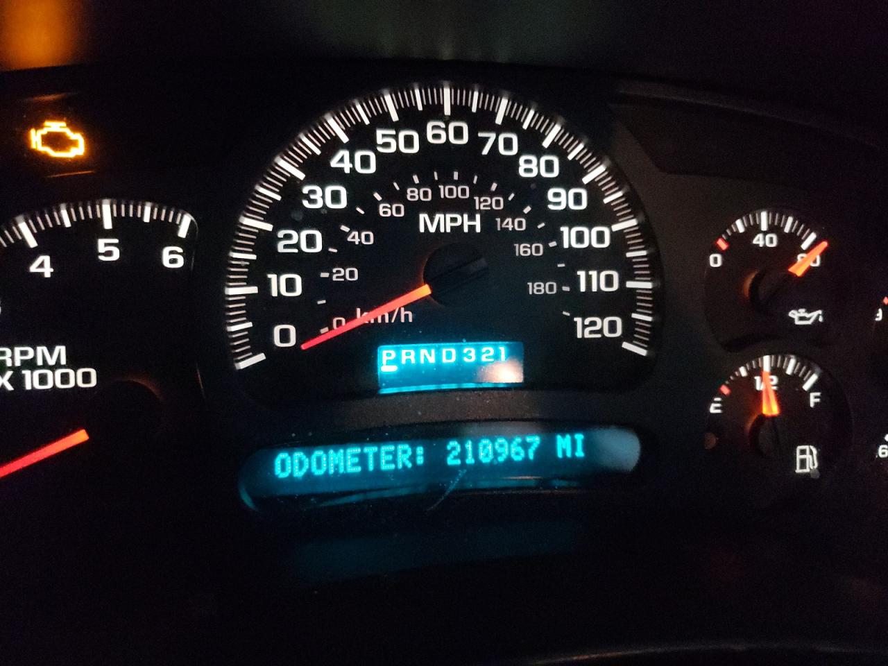 2005 Chevrolet Silverado - Image 9