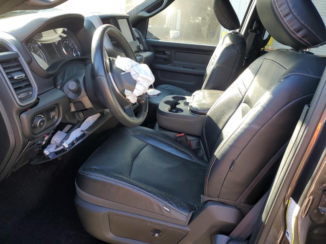 2021 RAM 2500 - Image 7