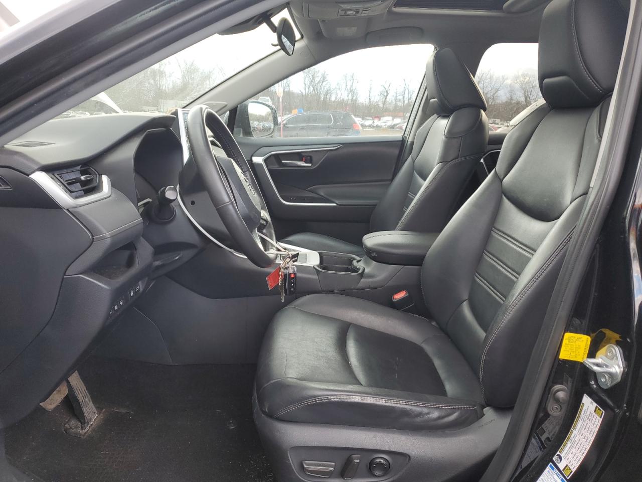 2019 Toyota RAV 4 - Image 7