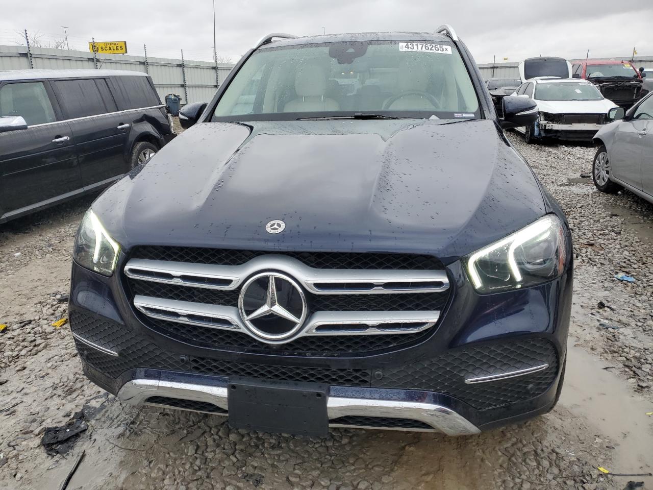 2022 Mercedes-Benz GLE - Image 5