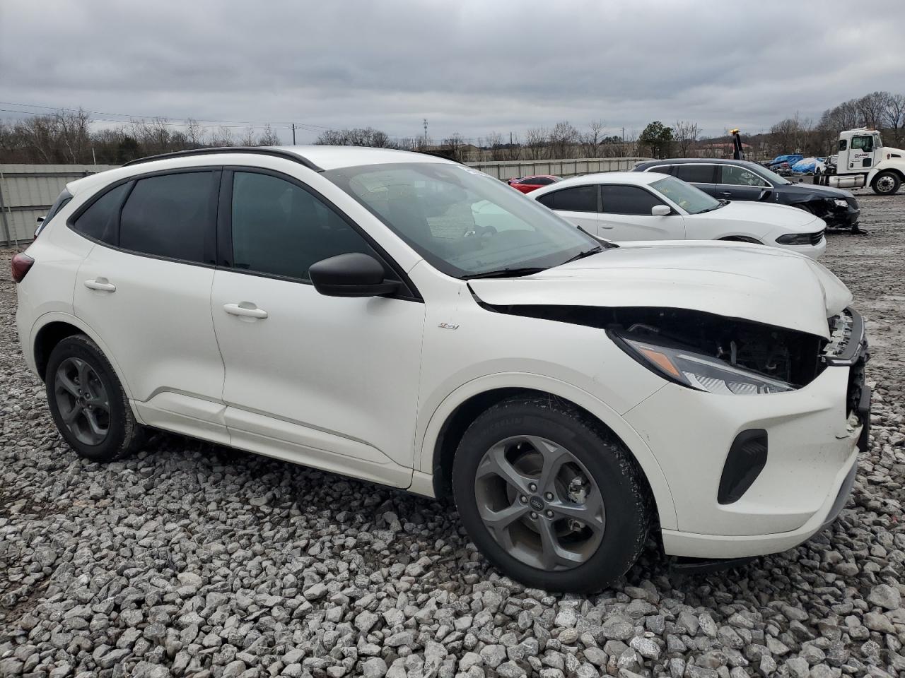2023 Ford Escape - Image 4