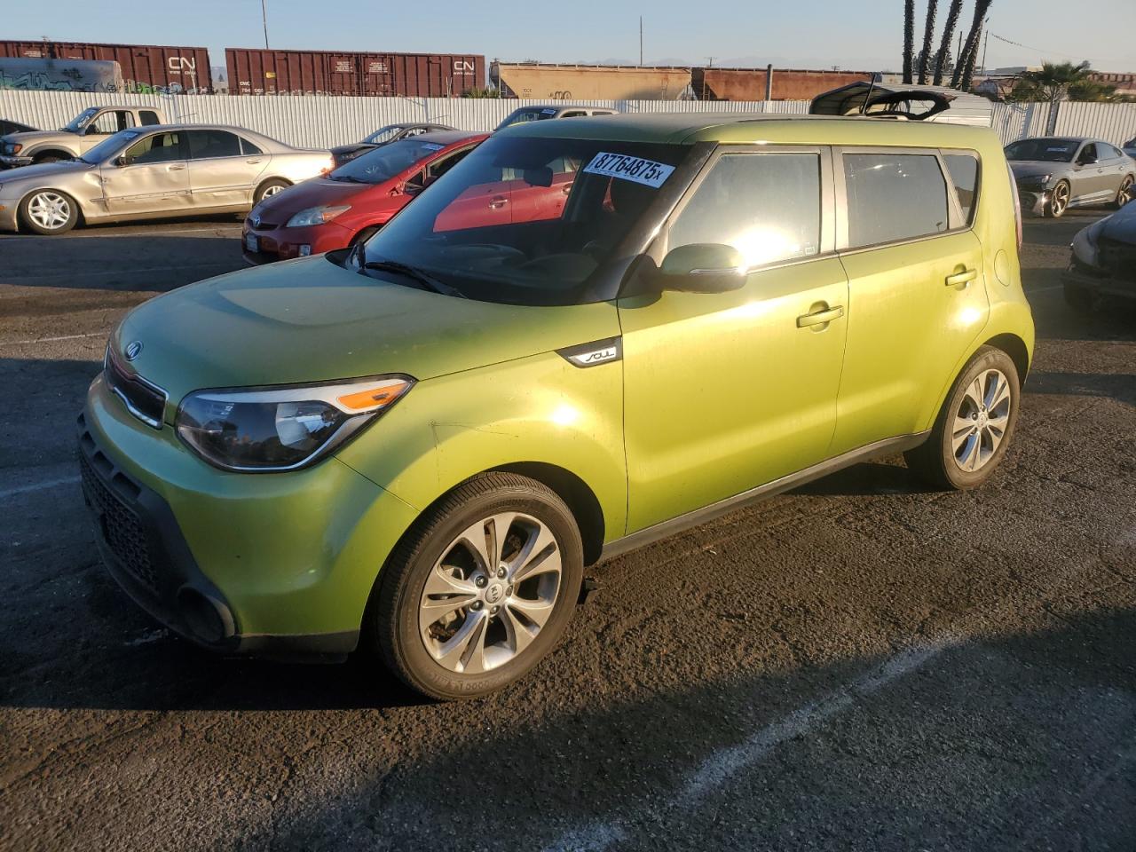 VIN KNDJP3A5XE7038670 2014 KIA SOUL no.1