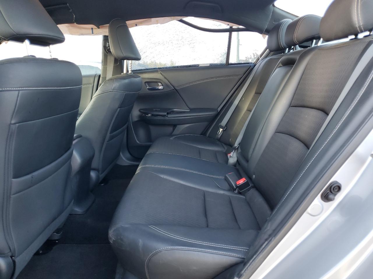 2017 Honda Accord - Image 10