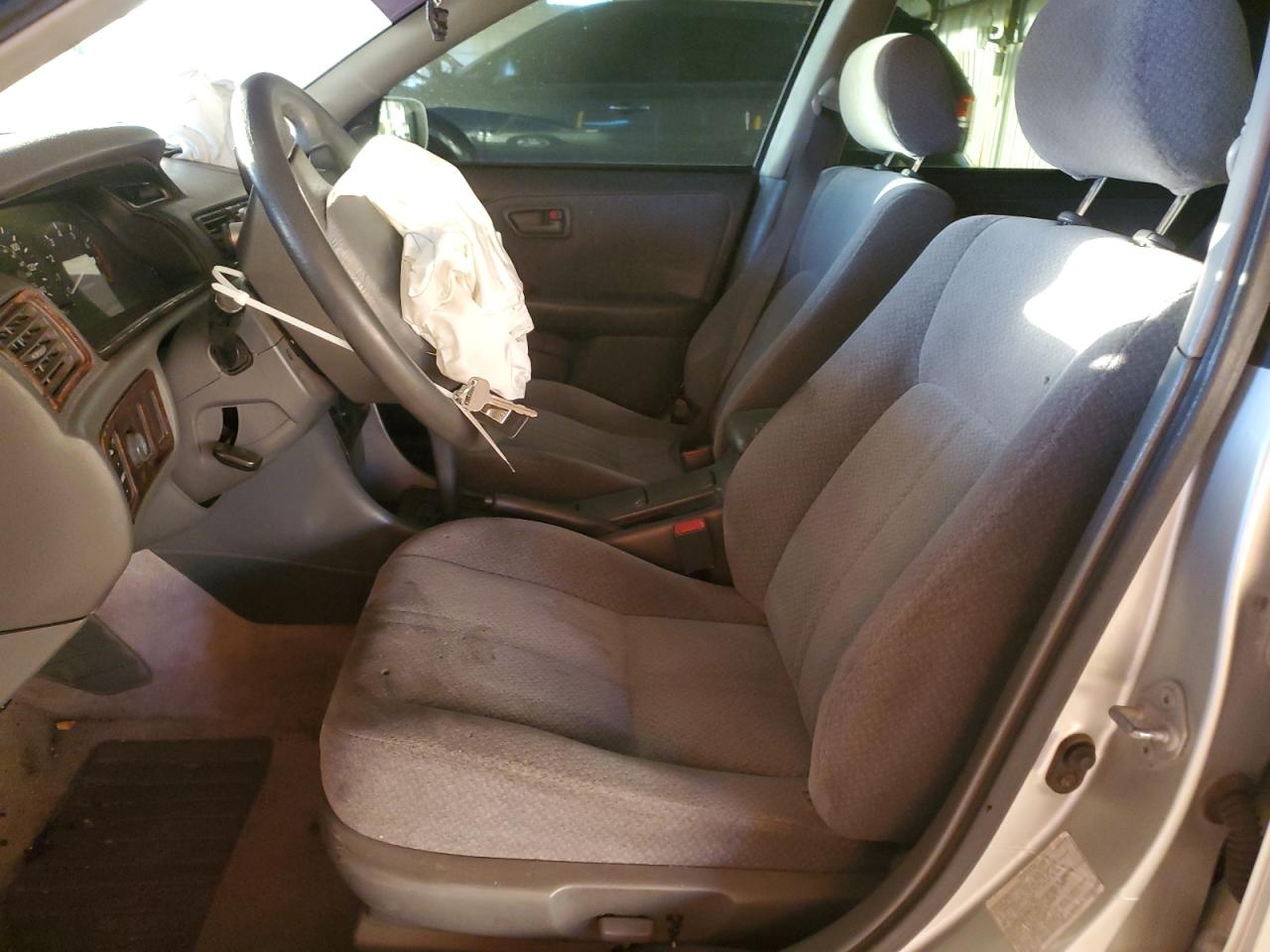 2000 Toyota Camry Ce VIN: JT2BG22K4Y0511245 Lot: 88289315