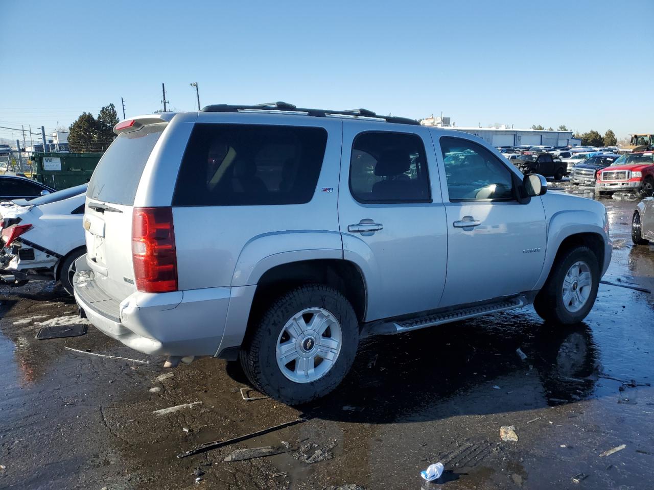 2010 Chevrolet Tahoe - Image 3