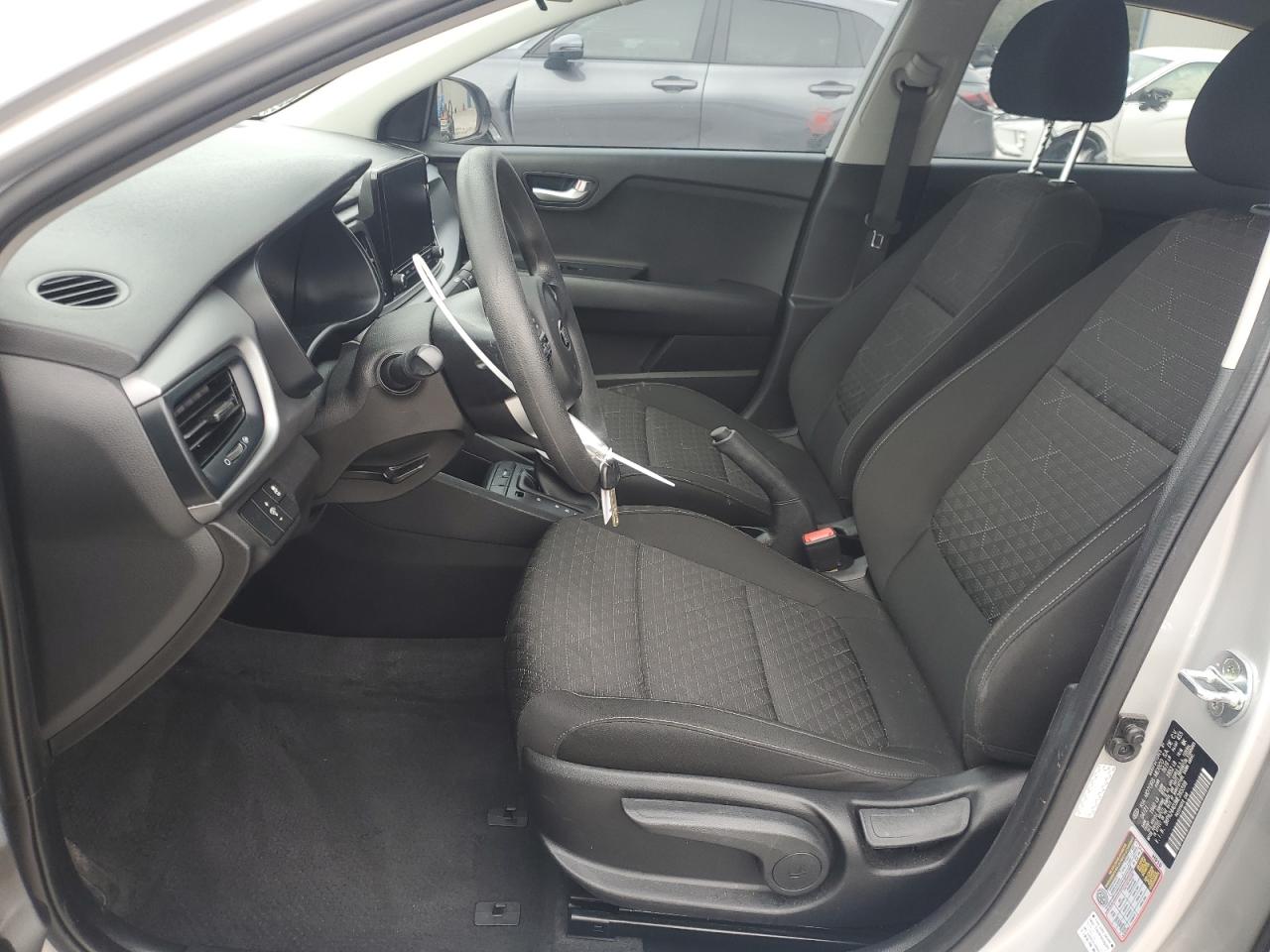 2021 Kia Rio - Image 7