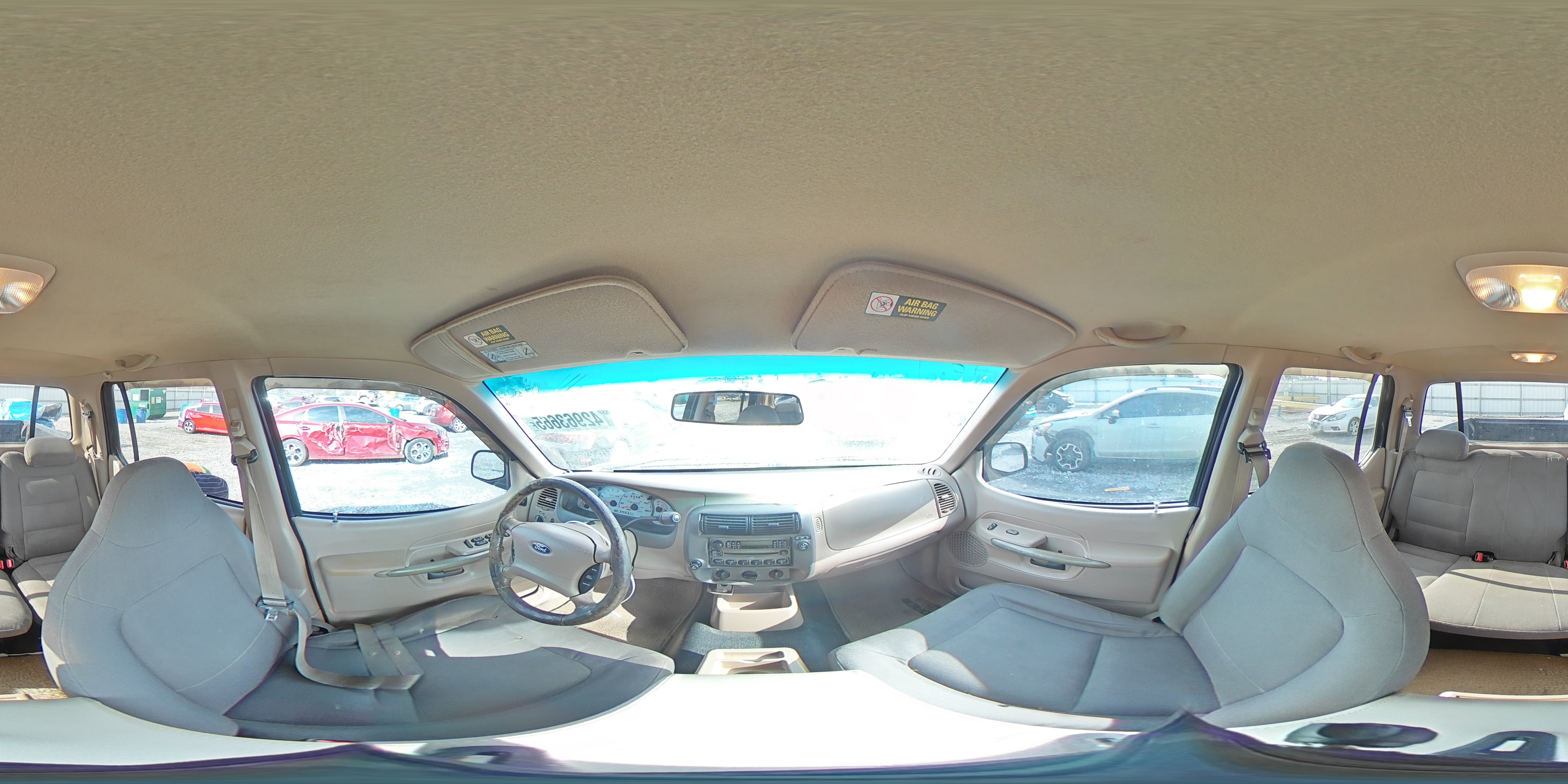 2001 Ford Explorer - Image 12