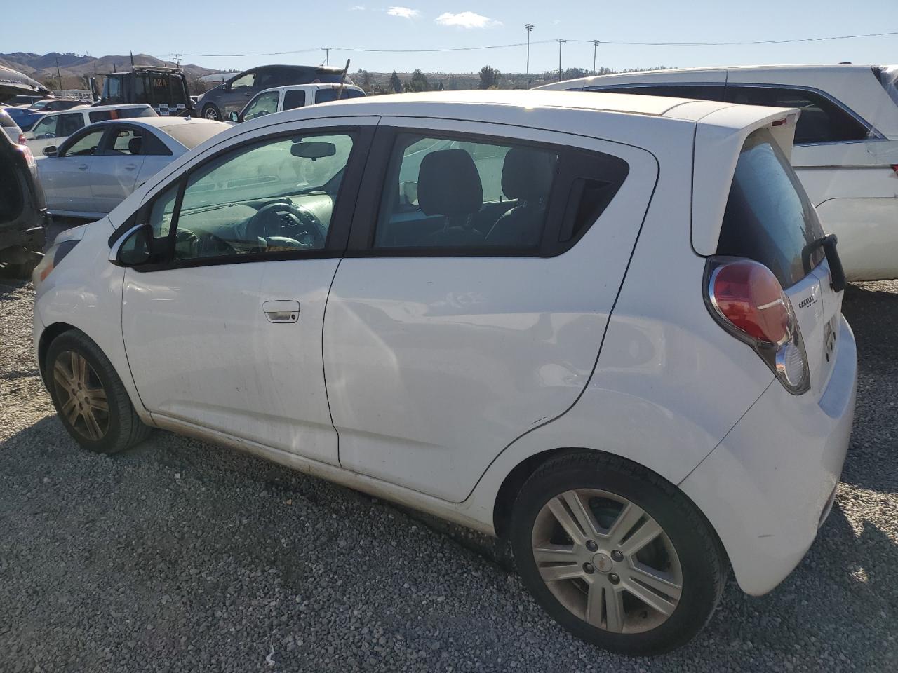 VIN KL8CD6S92EC414461 2014 CHEVROLET SPARK no.2