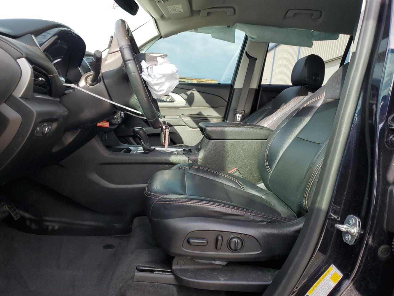 1GNERGKW0LJ128038 CHEVROLET TRAVERSE 2020