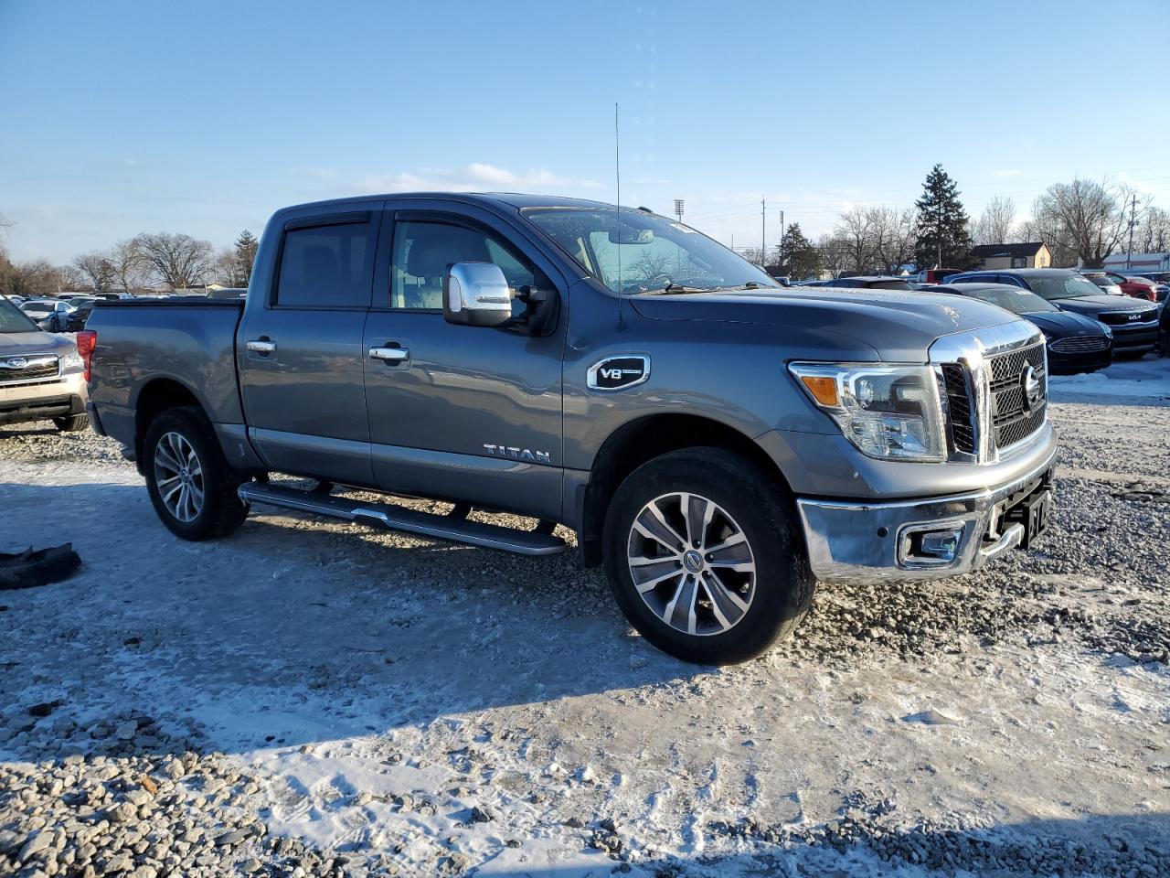 2017 Nissan Titan - Image 4