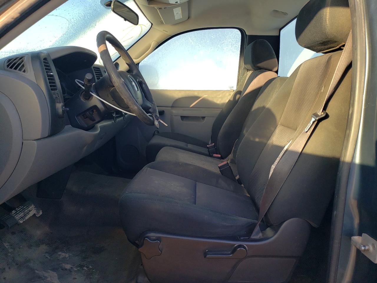 2012 Chevrolet Silverado - Image 7