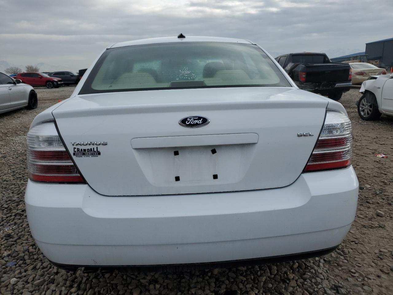 2008 Ford Taurus - Image 6