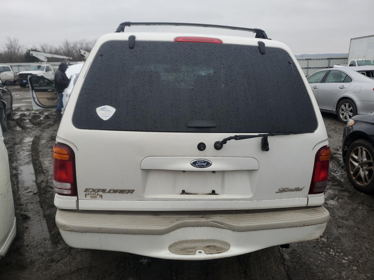 1999 Ford Explorer - Image 6