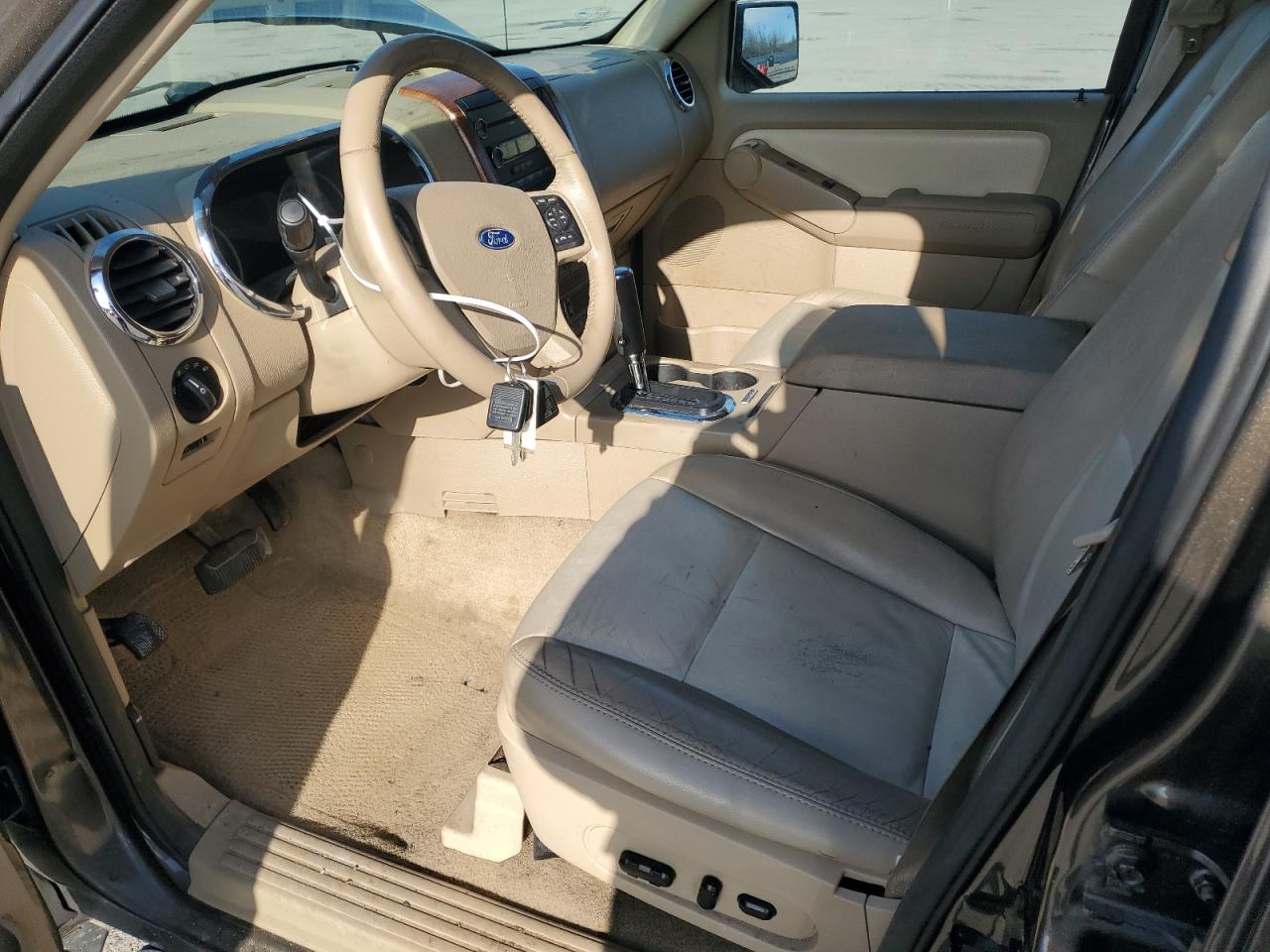 2008 Ford Explorer - Image 7