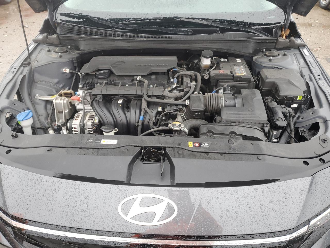 2024 Hyundai Elantra - Image 13